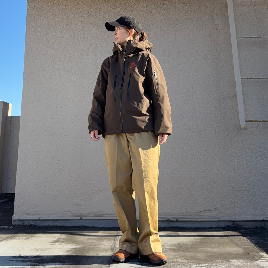 ARC'TERYX : Alpha SV Jacket (Carob/Blk/Dynasty)