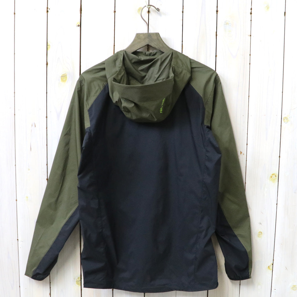 ARC'TERYX : Squamish Hoody (Spotlight)
