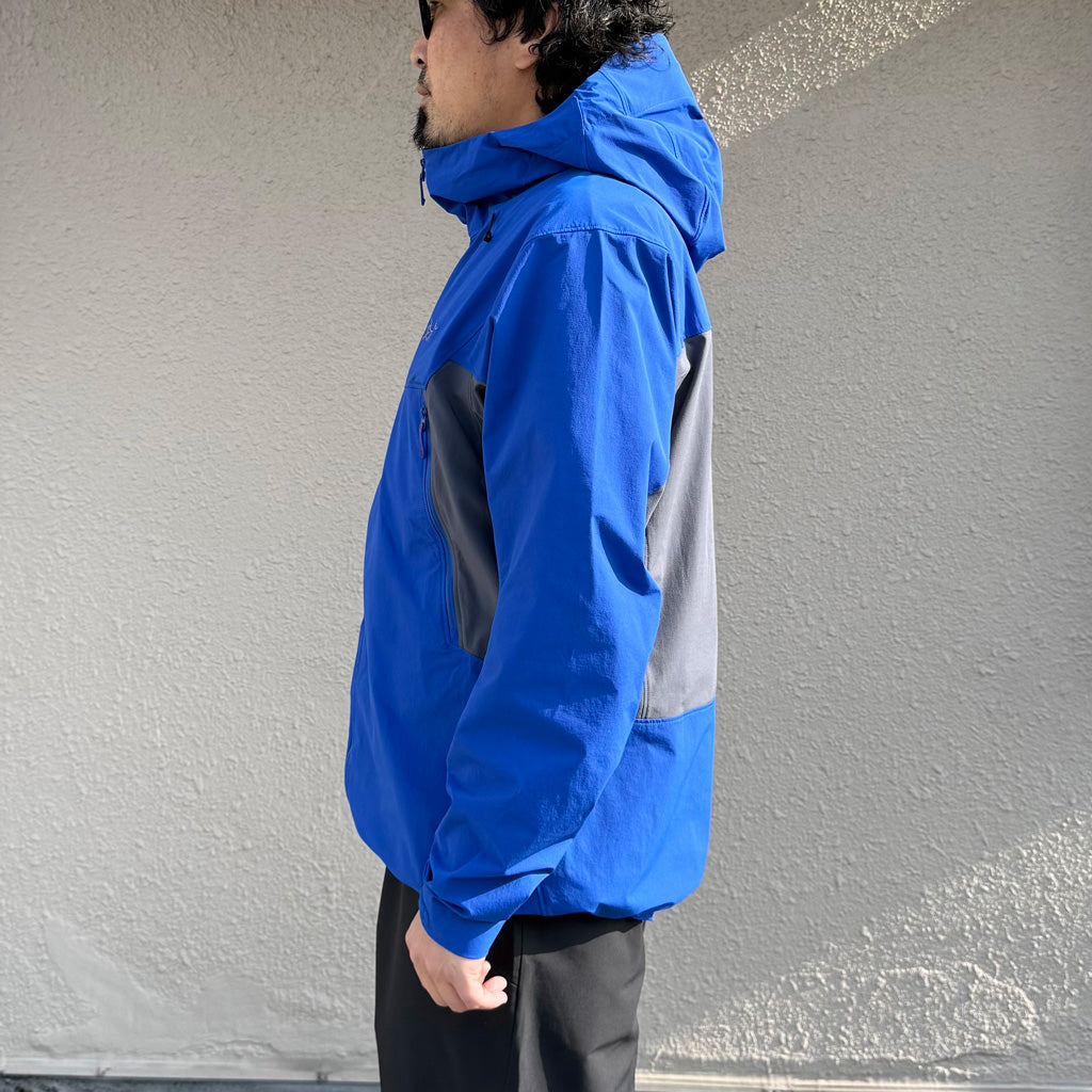 ARC'TERYX : Serratus Hoody (Vitality/Dk Stratus)