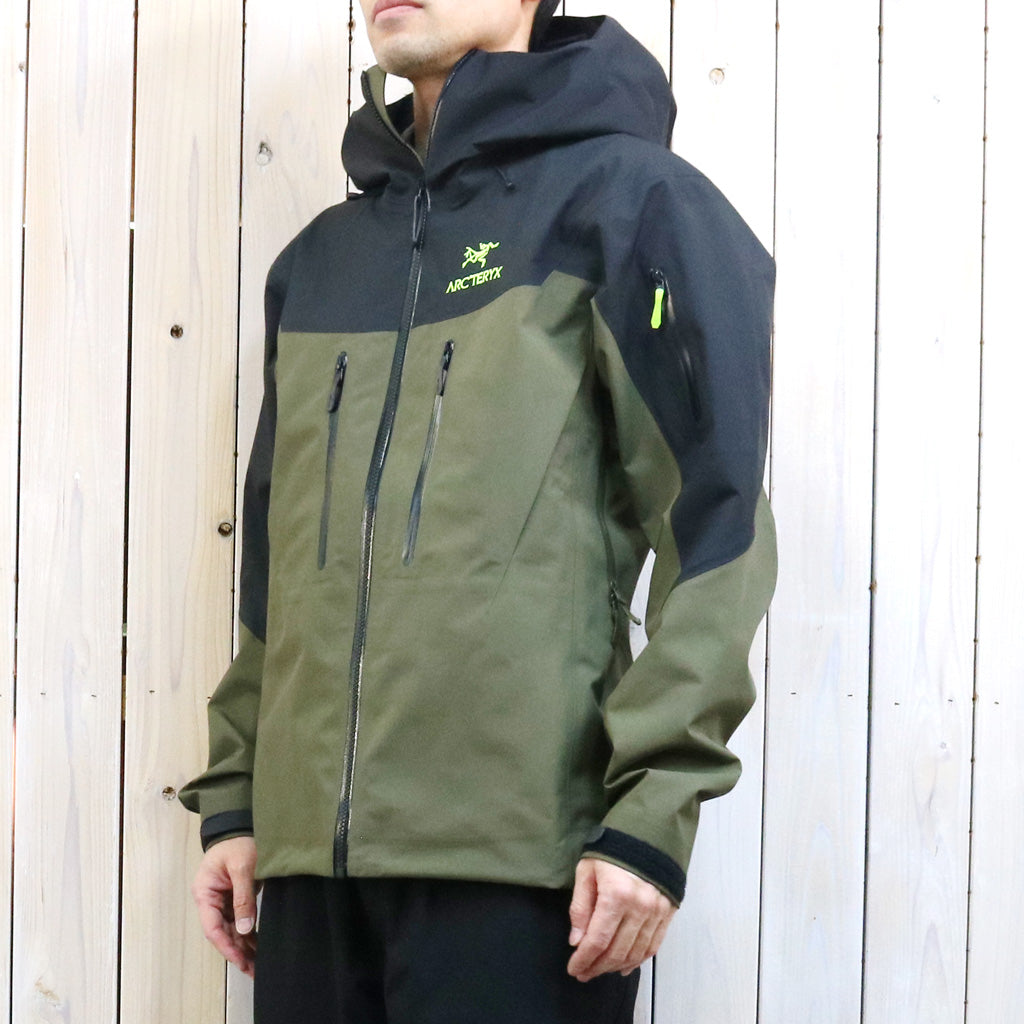 【SALE30%OFF】ARC'TERYX : Alpha SV Jacket (Spotlight)