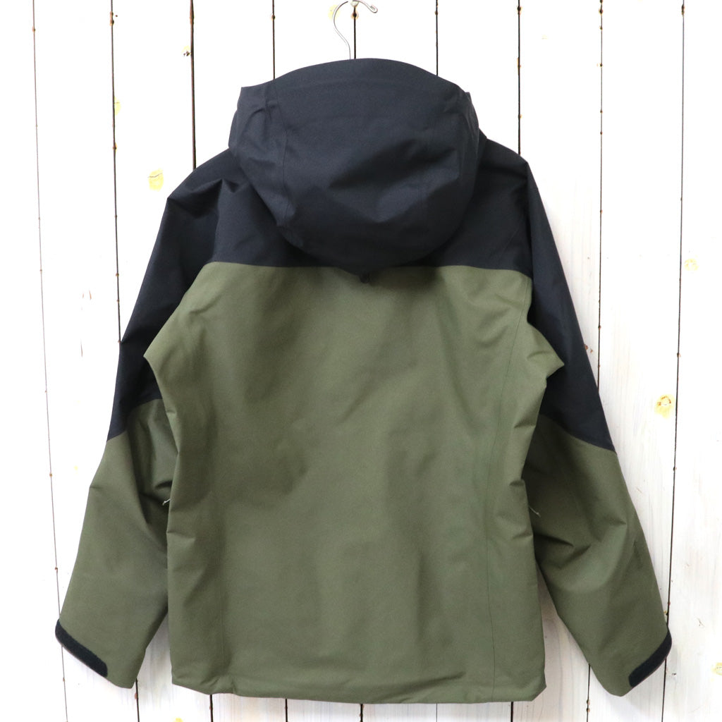 ARC'TERYX : Alpha SV Jacket (Spotlight)