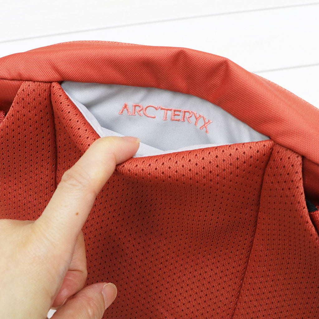 ARC'TERYX : Mantis 2 Waist Pack (Stone Red)