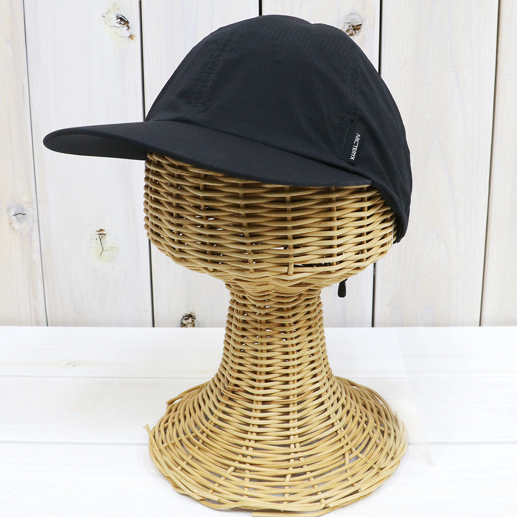 ARC'TERYX : Sinsola Cinch Cap (Black)
