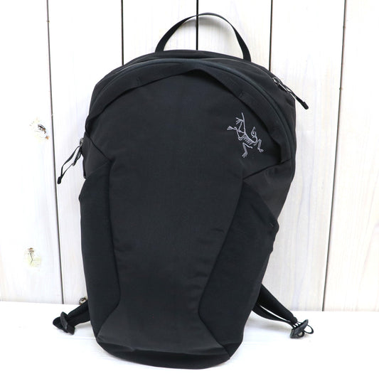 ARC'TERYX : Axios 10 Backpack (Black)