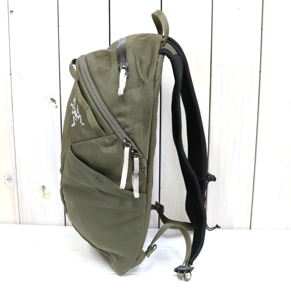 ARC'TERYX : Axios 10 Backpack (Mongoose)