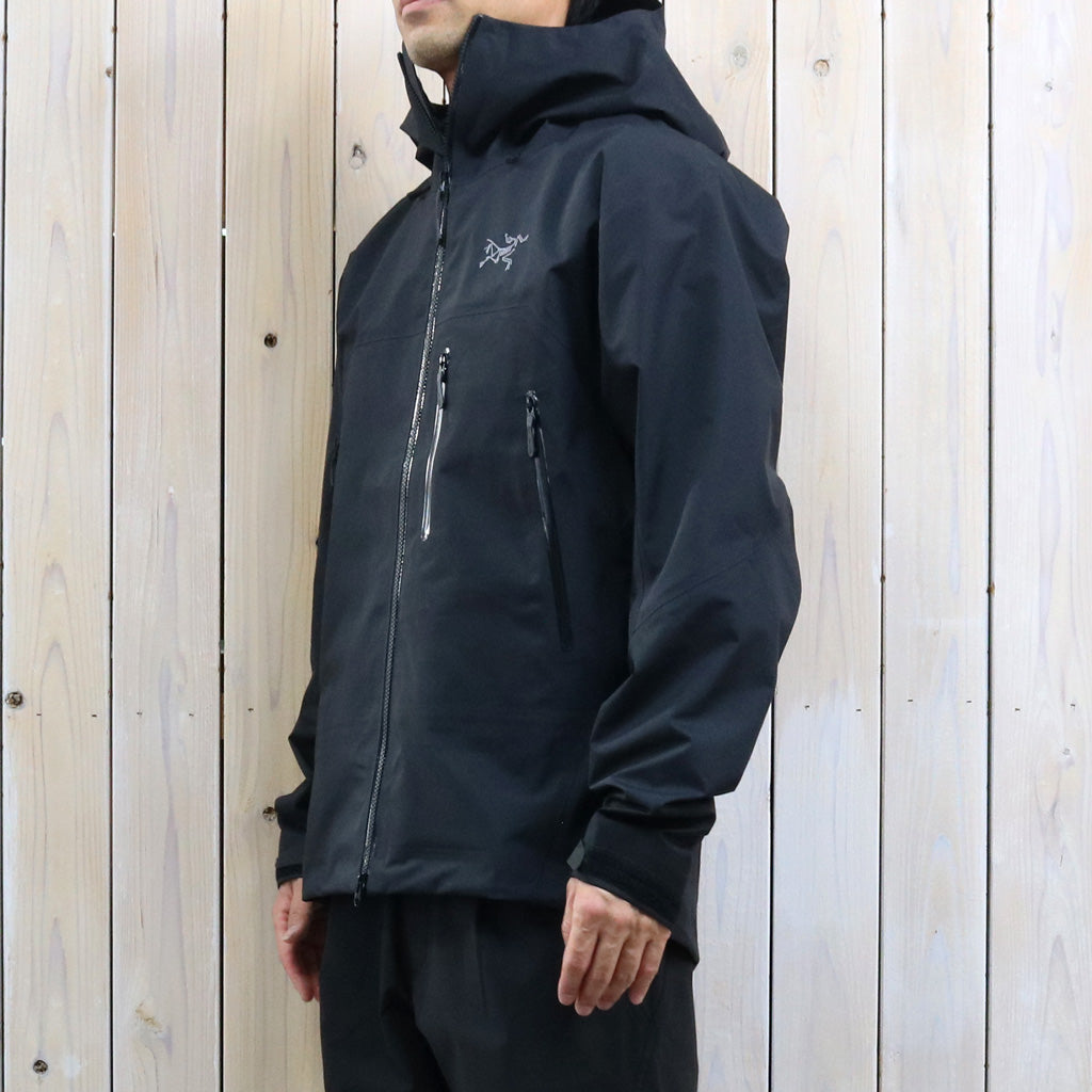 ARC'TERYX : Beta SV Jacket (Black) (11022)