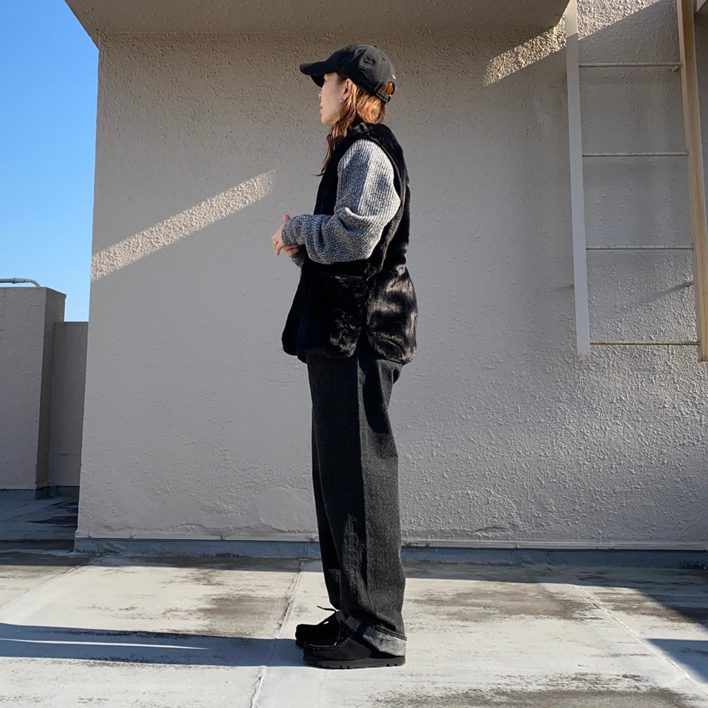 Barbour『FUR LINER』(BLACK)