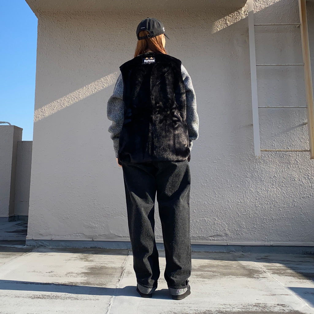 Barbour『FUR LINER』(BLACK)