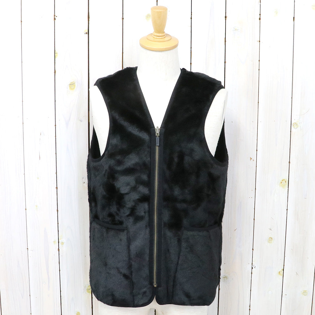 Barbour『FUR LINER』(BLACK)