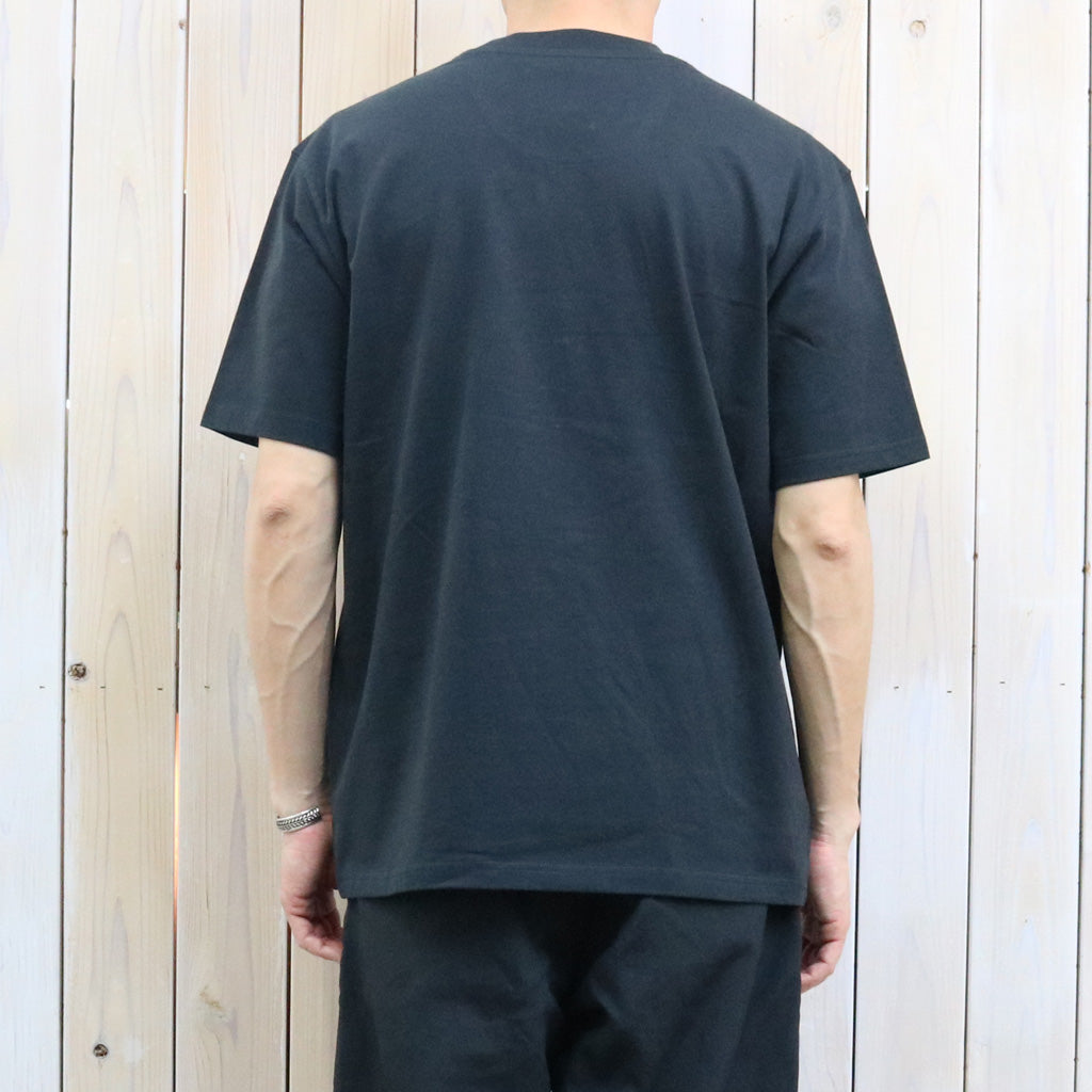 Barbour : PENSFORD OS T-SHIRT-Japan Exclusive (BLACK)