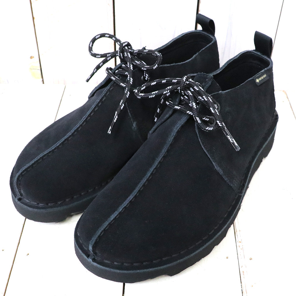 Clarks『Desert Trek GTX』(Black Suede)