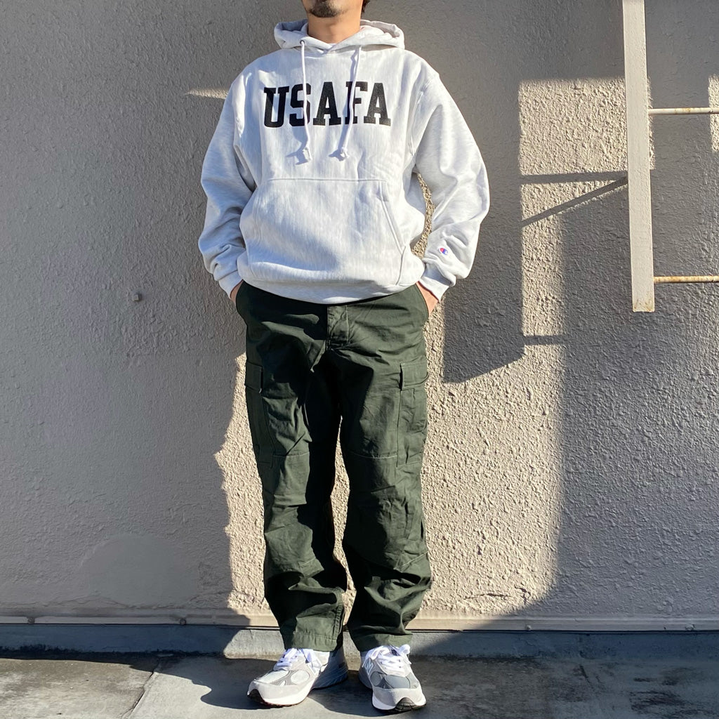 Champion『USAFA CHAMPION REVERSE WEAVE HOODIE』(ASH GREY)