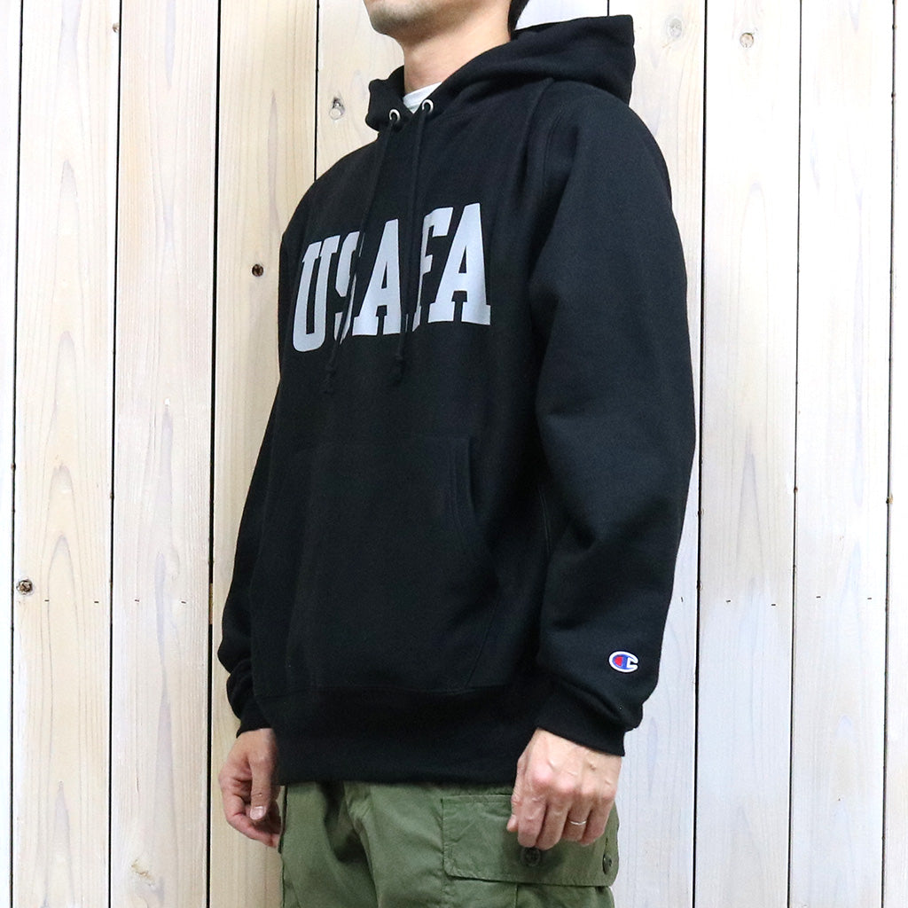 Champion『USAFA CHAMPION REVERSE WEAVE HOODIE』(BLACK)