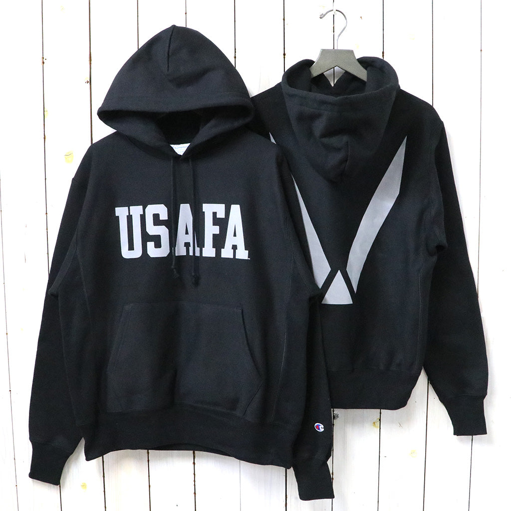 Champion『USAFA CHAMPION REVERSE WEAVE HOODIE』(BLACK)