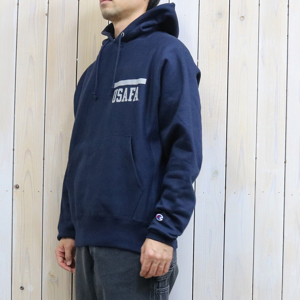 Champion『USAFA Bar Letter CHAMPION REVERSE WEAVE HOODIE』(NAVY)