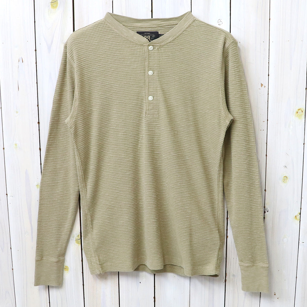 Double RL : GARMENT-DYED WAFFLE-KNIT HENLEY SHIRT (SPRING BEIGE)