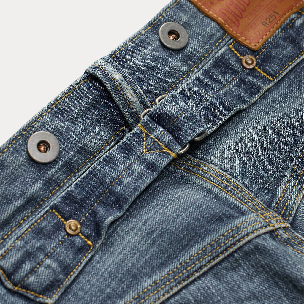 Double RL : STRAIGHT FIT BRAYTON  DISTRESSED JEANS