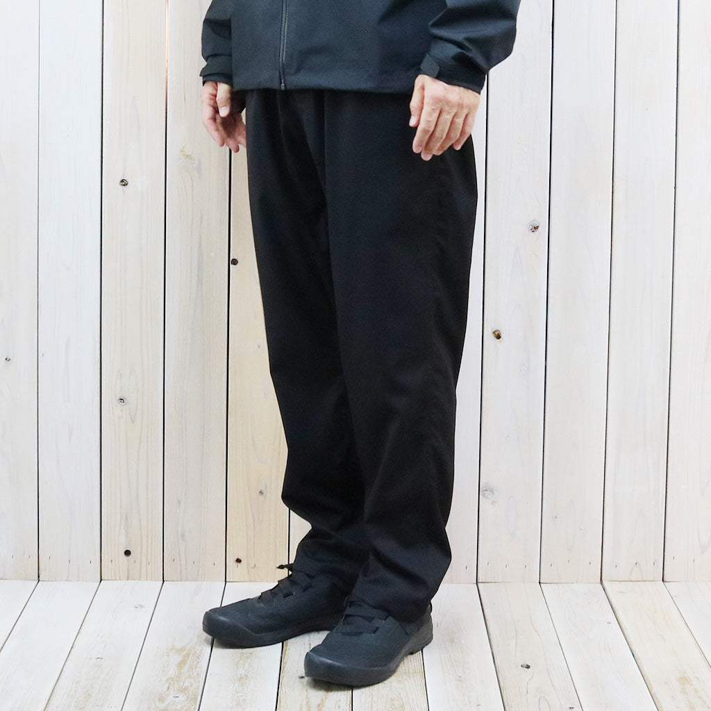 GRAMICCI『STRETCH GABARDINE EASY TAPERD PANT』