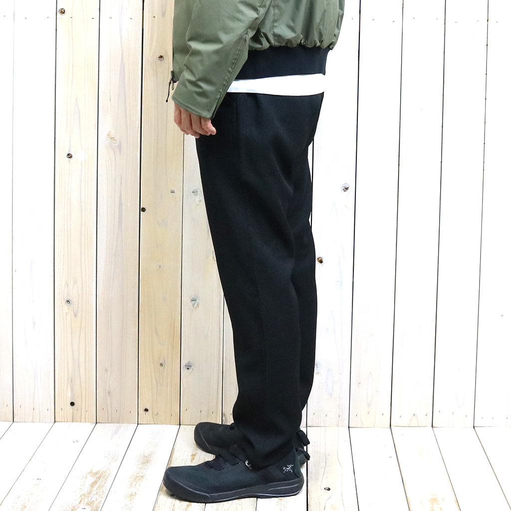 GRAMICCI『WOOL LIKE SLACKS PANT』