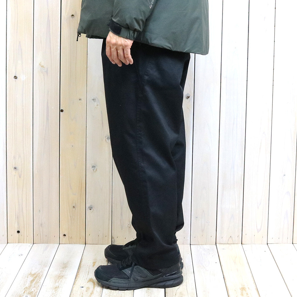 Goldwin『Twill Easy Pants』(ブラック)