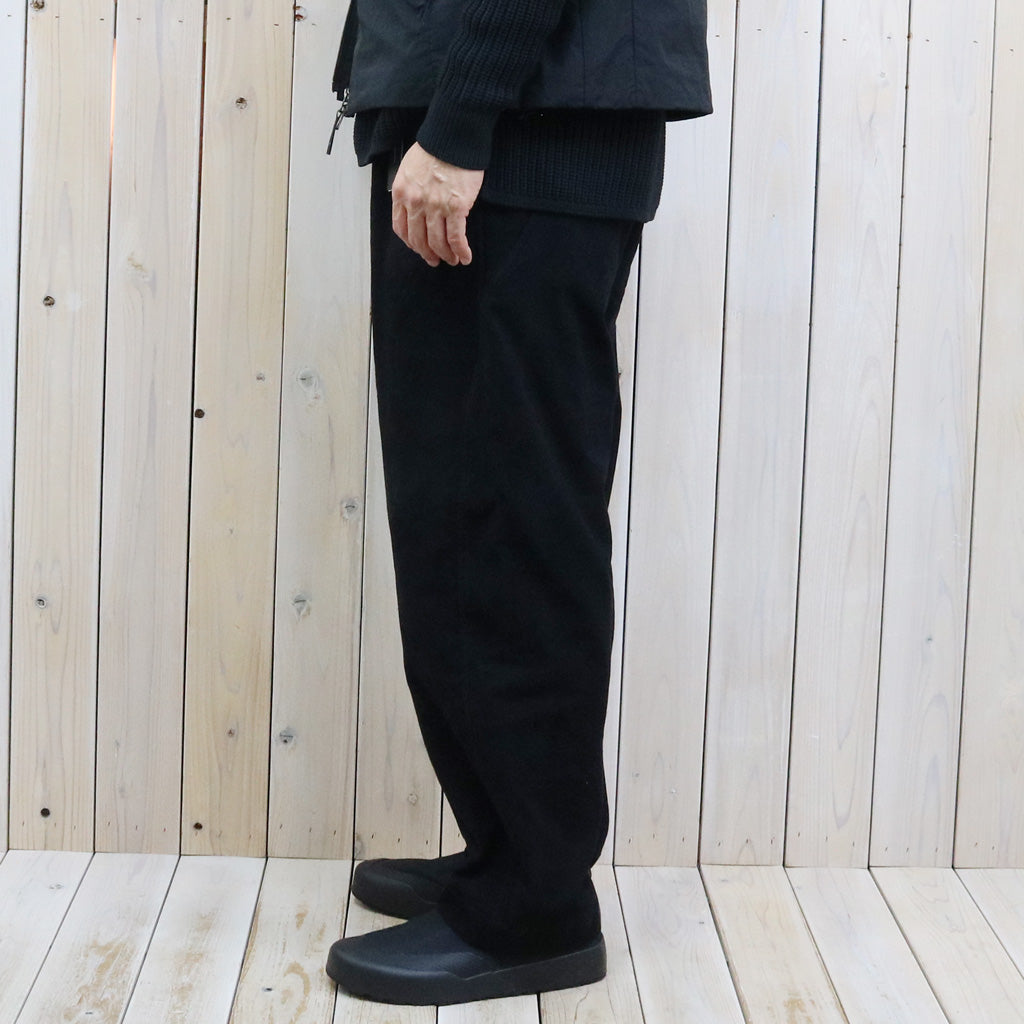 Goldwin : Corduroy Straight Pants (BLACK)