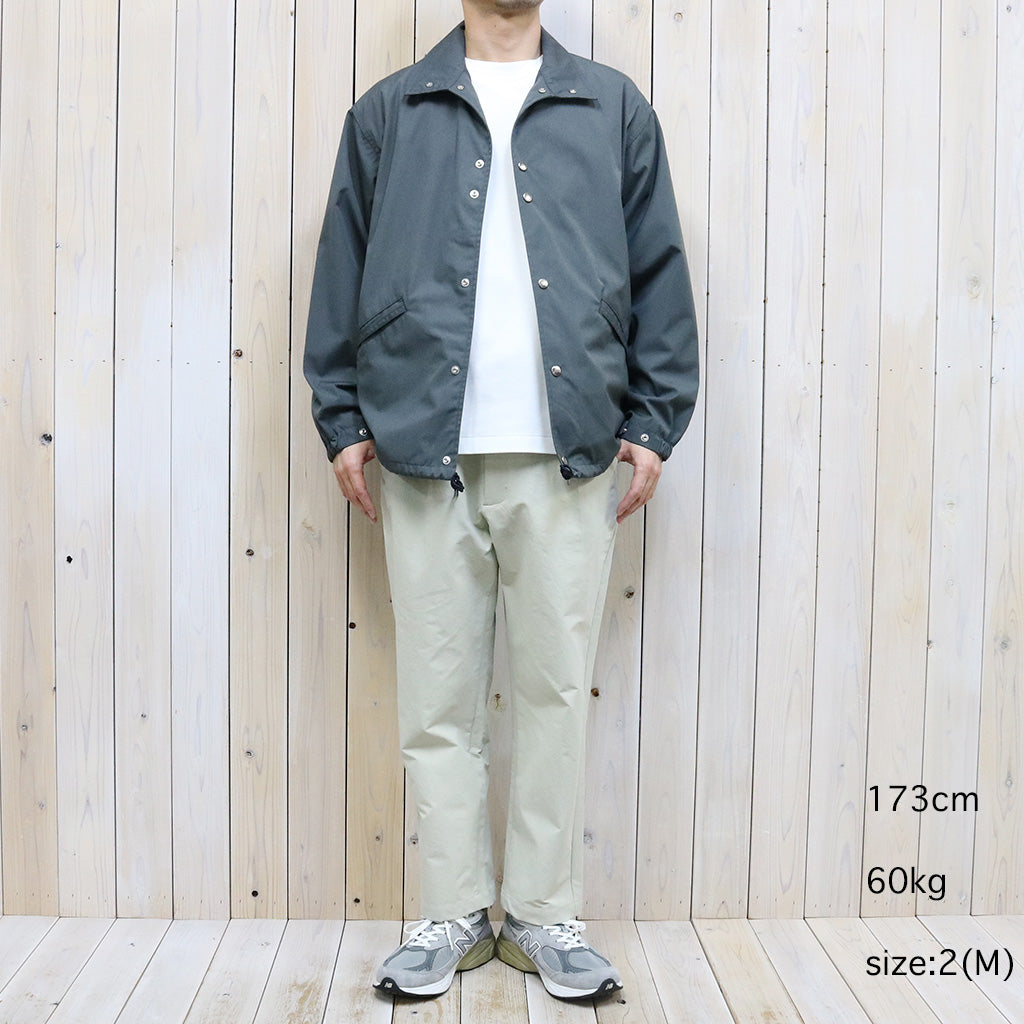 Goldwin『One Tuck Tapered Ankle Pants』(ライトベージュ)