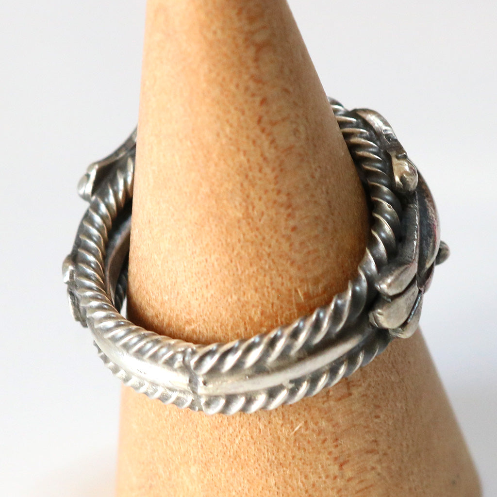 Indian Jewelry : Navajo Bobby Platero Ring