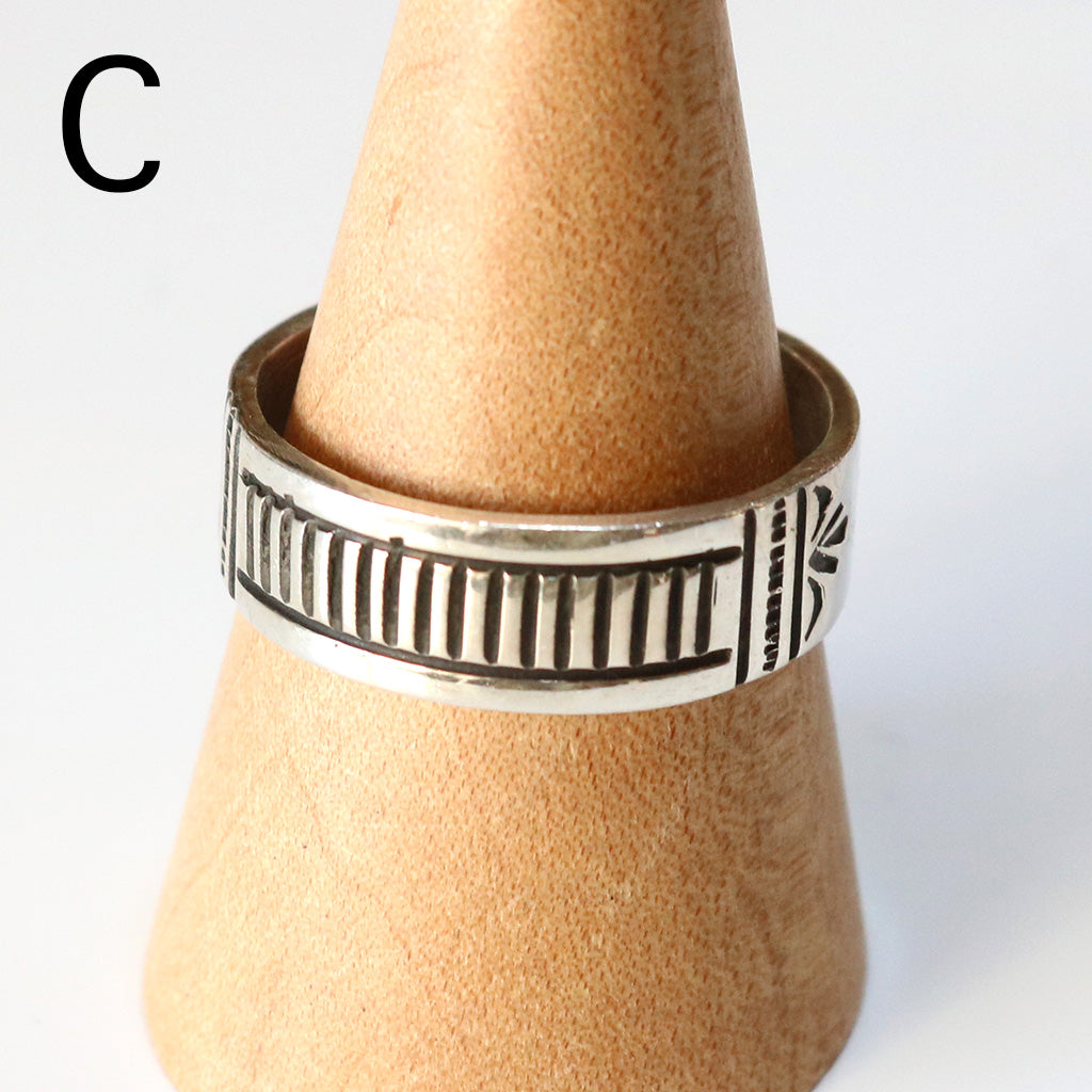 Indian Jewelry : Navajo Amos Hurphy Ring