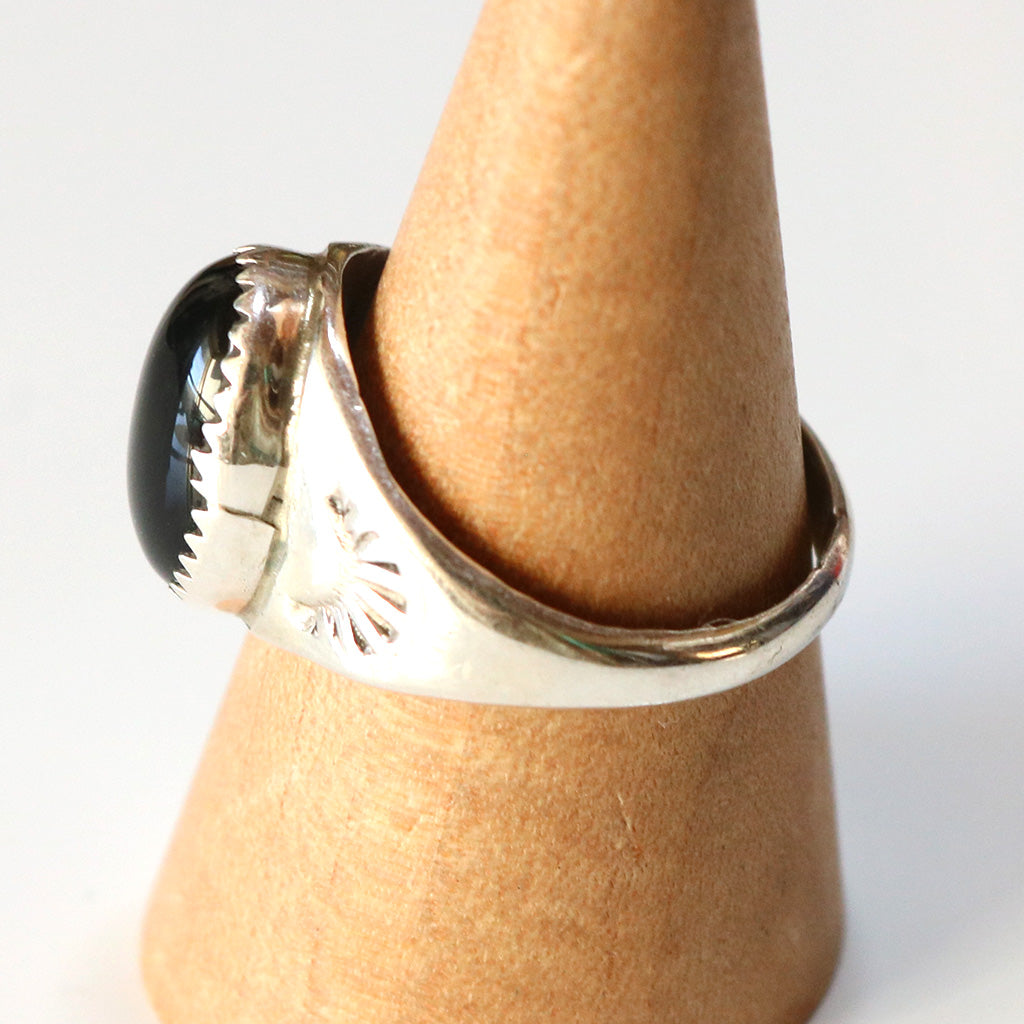 Indian Jewelry : Navajo Arnle Lincoln Onix Ring