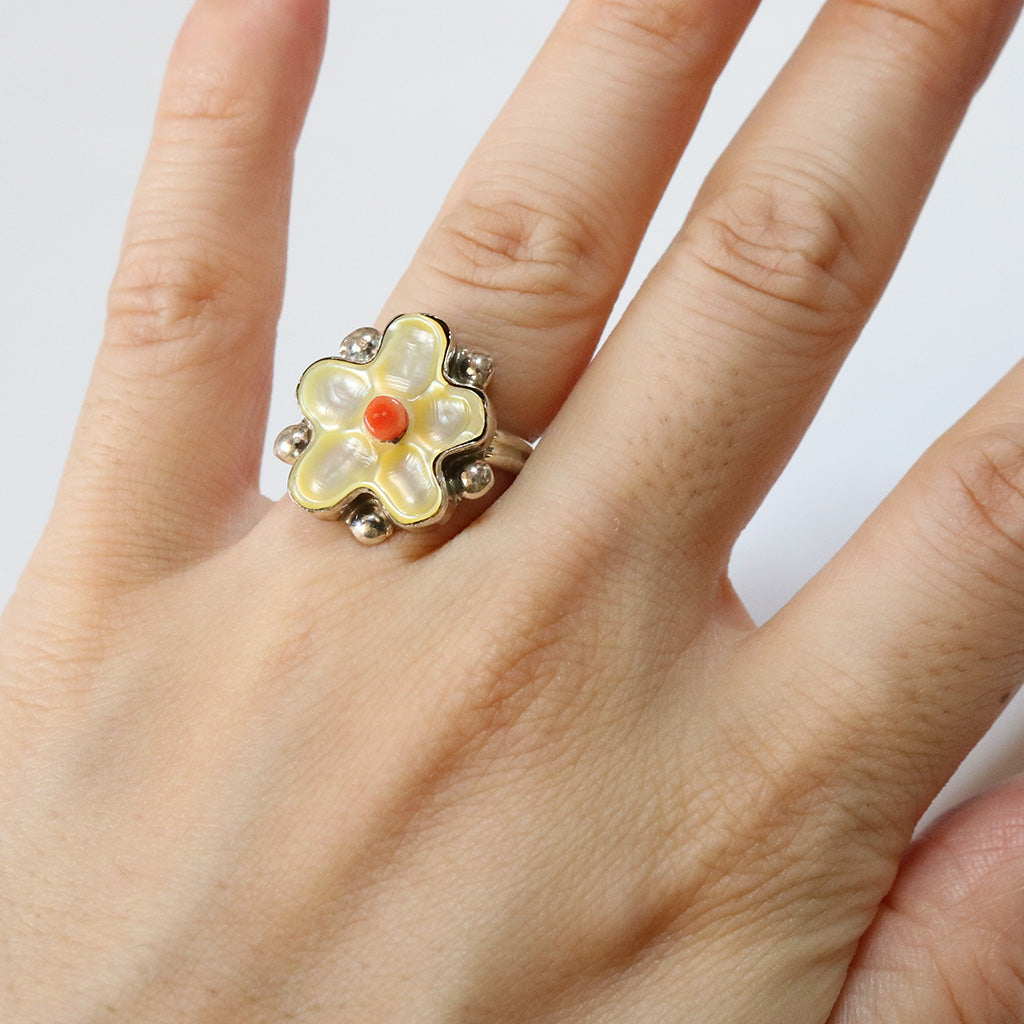 Indian Jewelry : Zuni Tamara Pinto Ring
