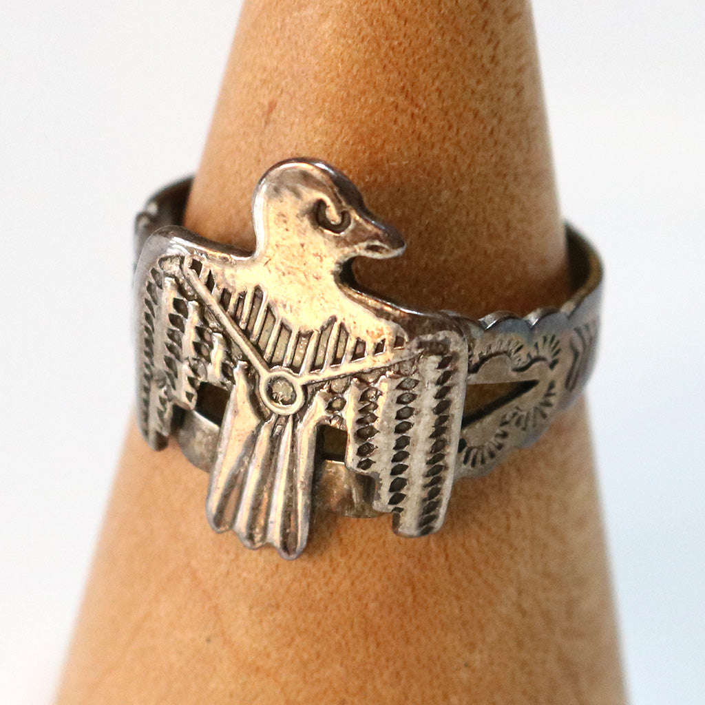 Indian Jewelry : Navajo 1950’s Thunderbird Ring
