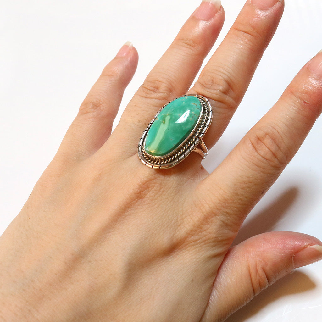 Indian Jewelry : Navajo P.Skkkets Turquoise Ring
