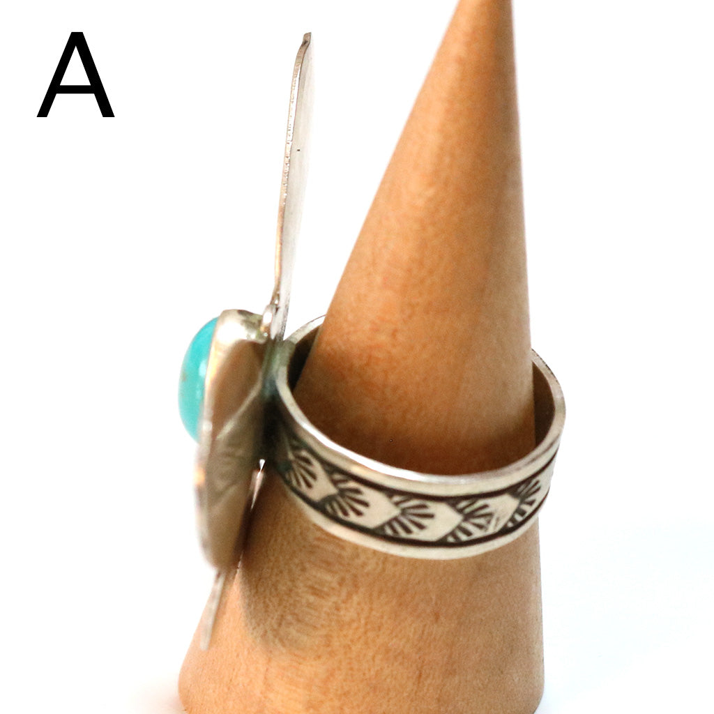 Indian Jewelry : Navajo Rick Eneiquez Butterfly Ring