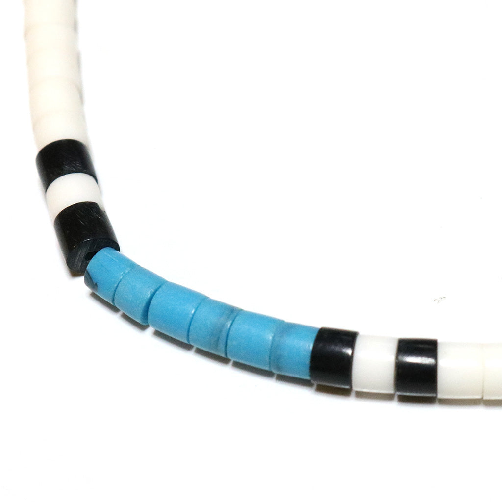 Indian Jewelry : Navajo Valarie Johnson Necklace(A)