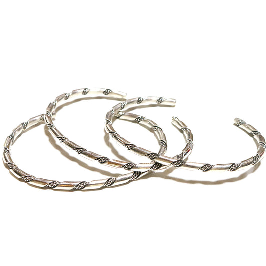 Indian Jewelry : Navajo Elaine Tahe Bangle(C)