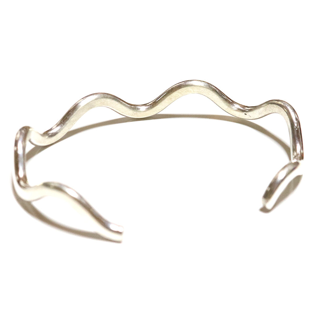 Indian Jewelry : Navajo Elaine Tahe Bangle(B)