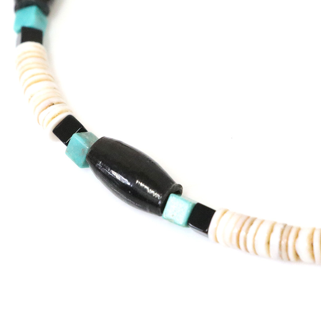 Indian Jewelry : Navajo 1960’s Necklace-Turquoise/Onix/Shell(B)