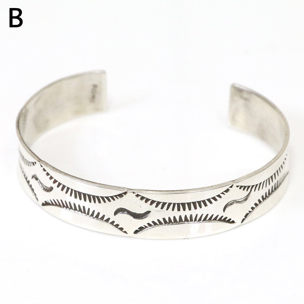Indian Jewelry : Navajo Gary Sandval Bangle