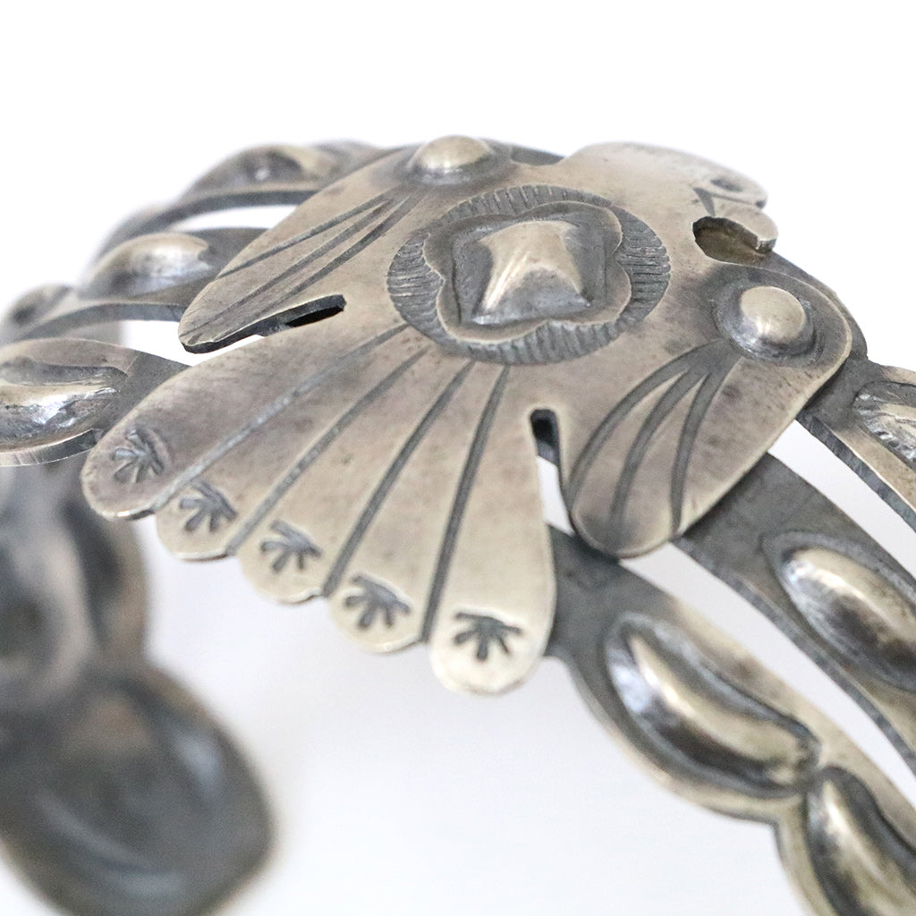 Indian Jewelry : Navajo Tim Yazzie Thunderbird Bangle