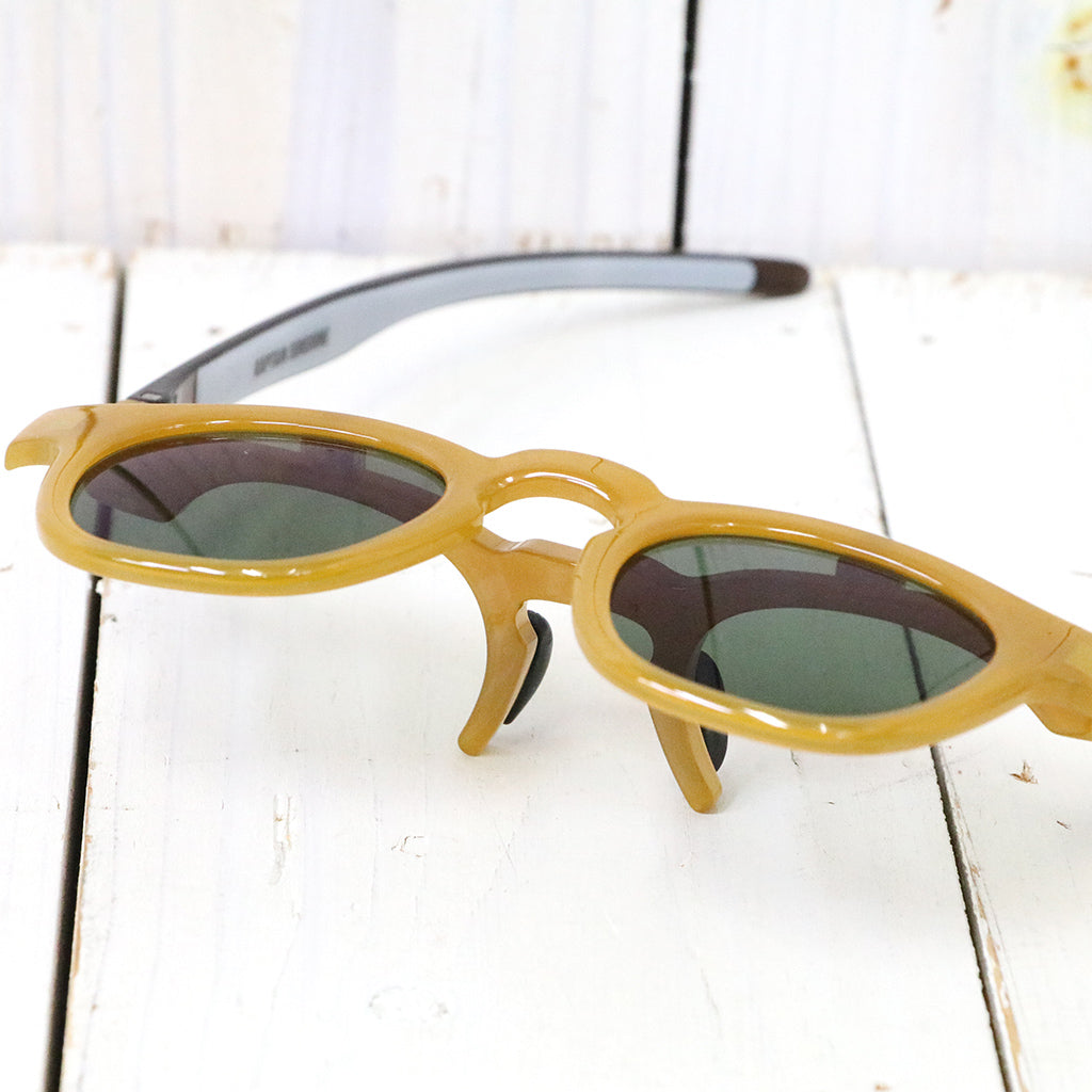 Kaptain Sunshine : La Grande Place (AMBER)