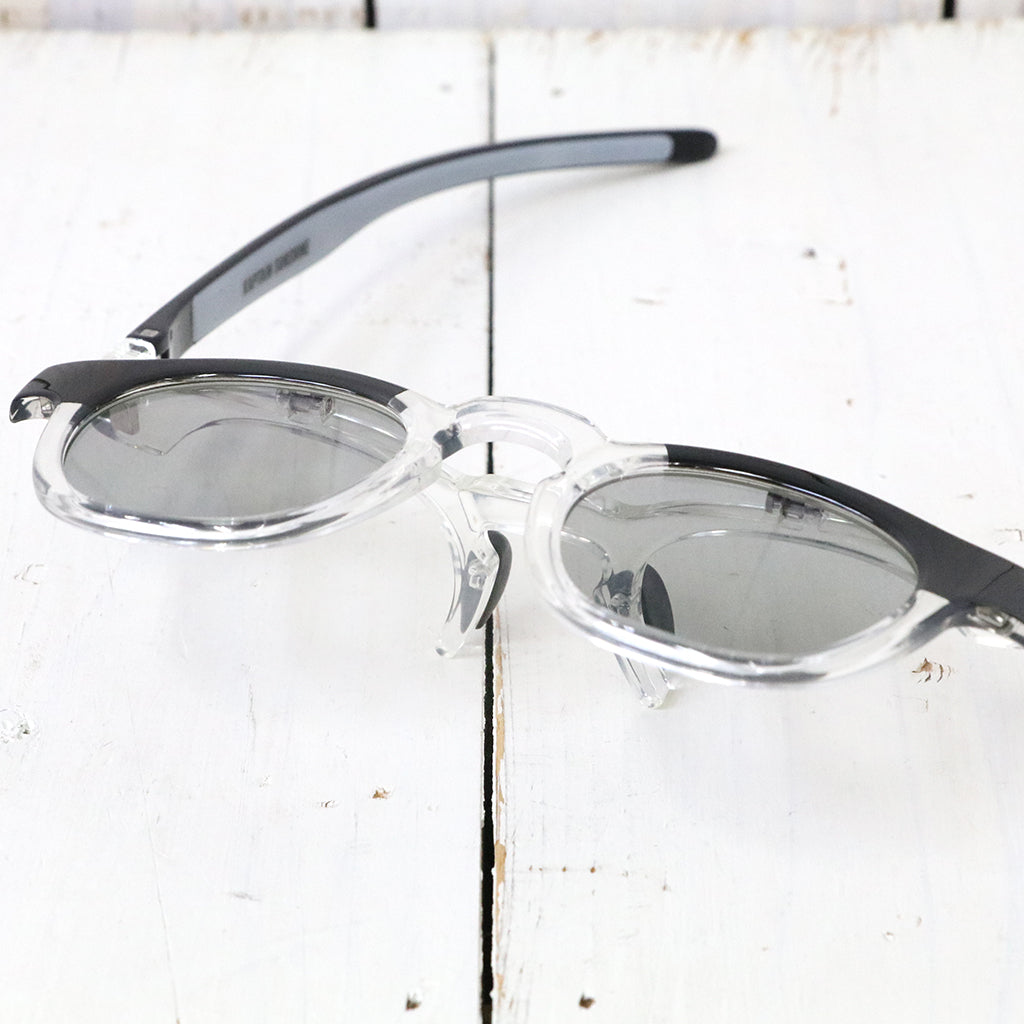 Kaptain Sunshine : La Grande Place (CLEAR BLACK)