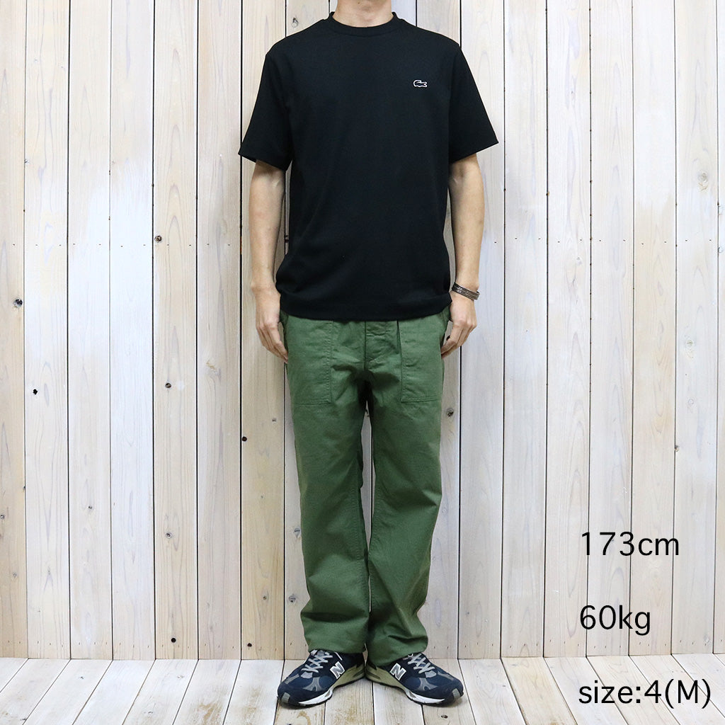LACOSTE『クルーネックTシャツ』(BLACK)