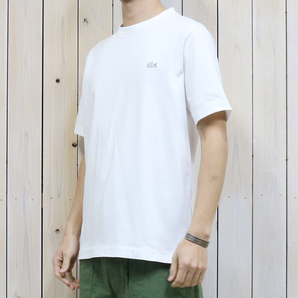 LACOSTE『クルーネックTシャツ』(WHITE)