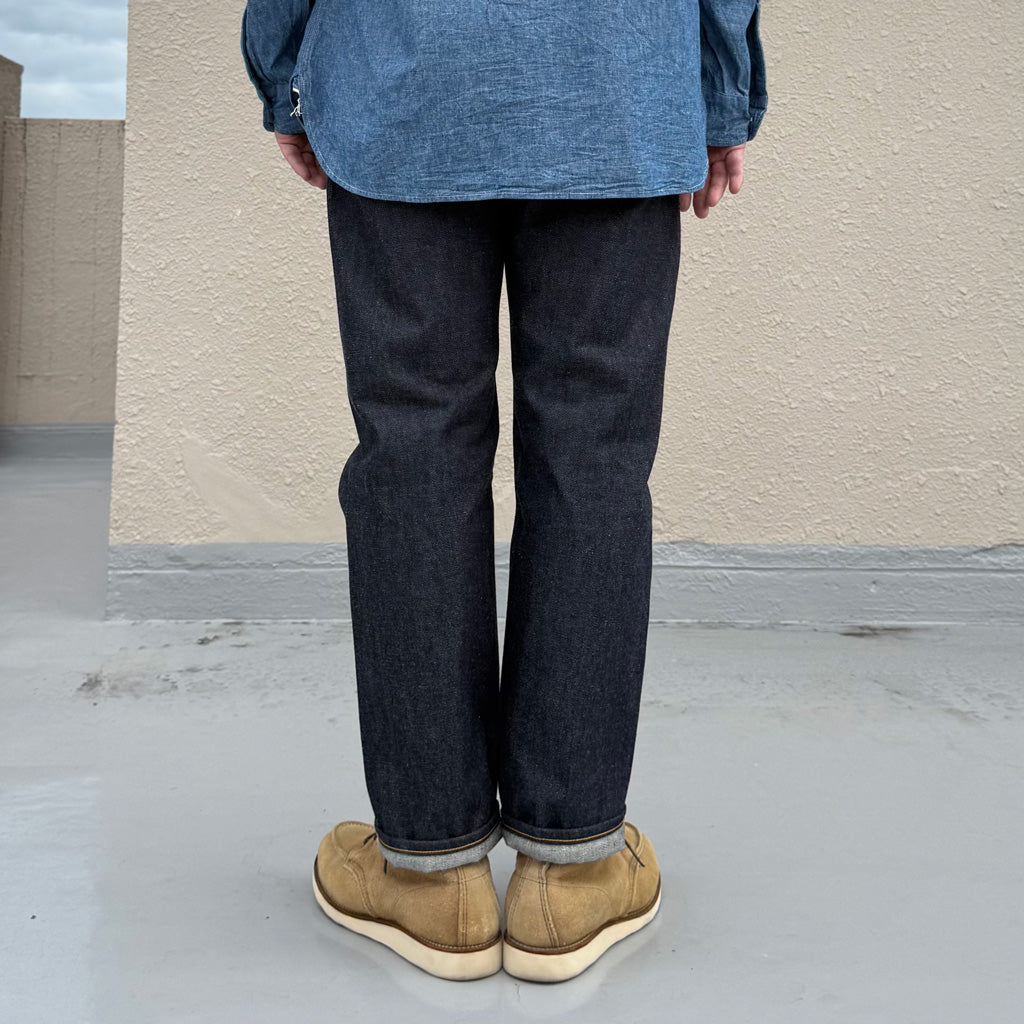 LEVI'S VINTAGE CLOTHING : 1954 501 JEANS (Rigid)