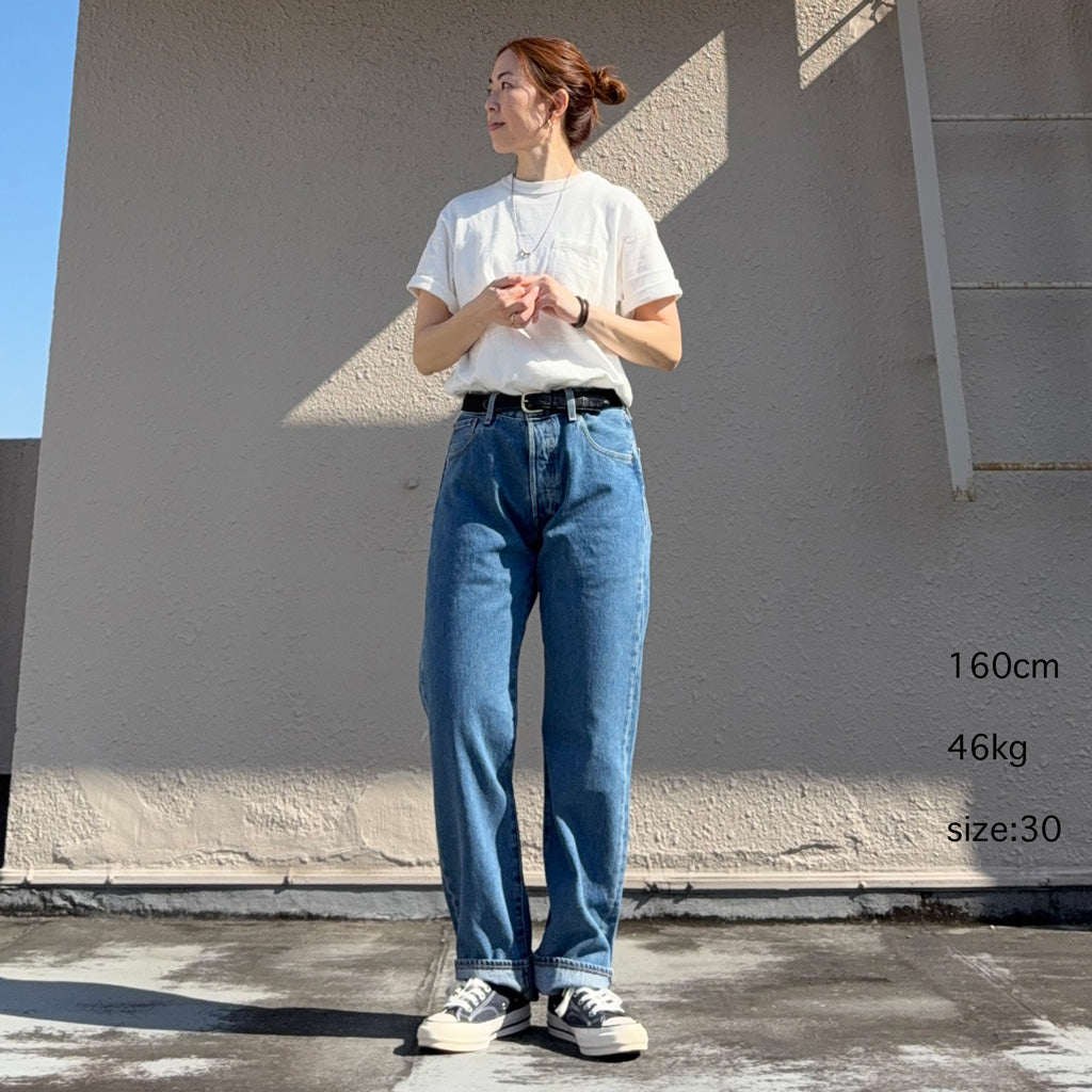 LEVI'S : 501 RELAXED ジーンズ (ミディアムインディゴ)