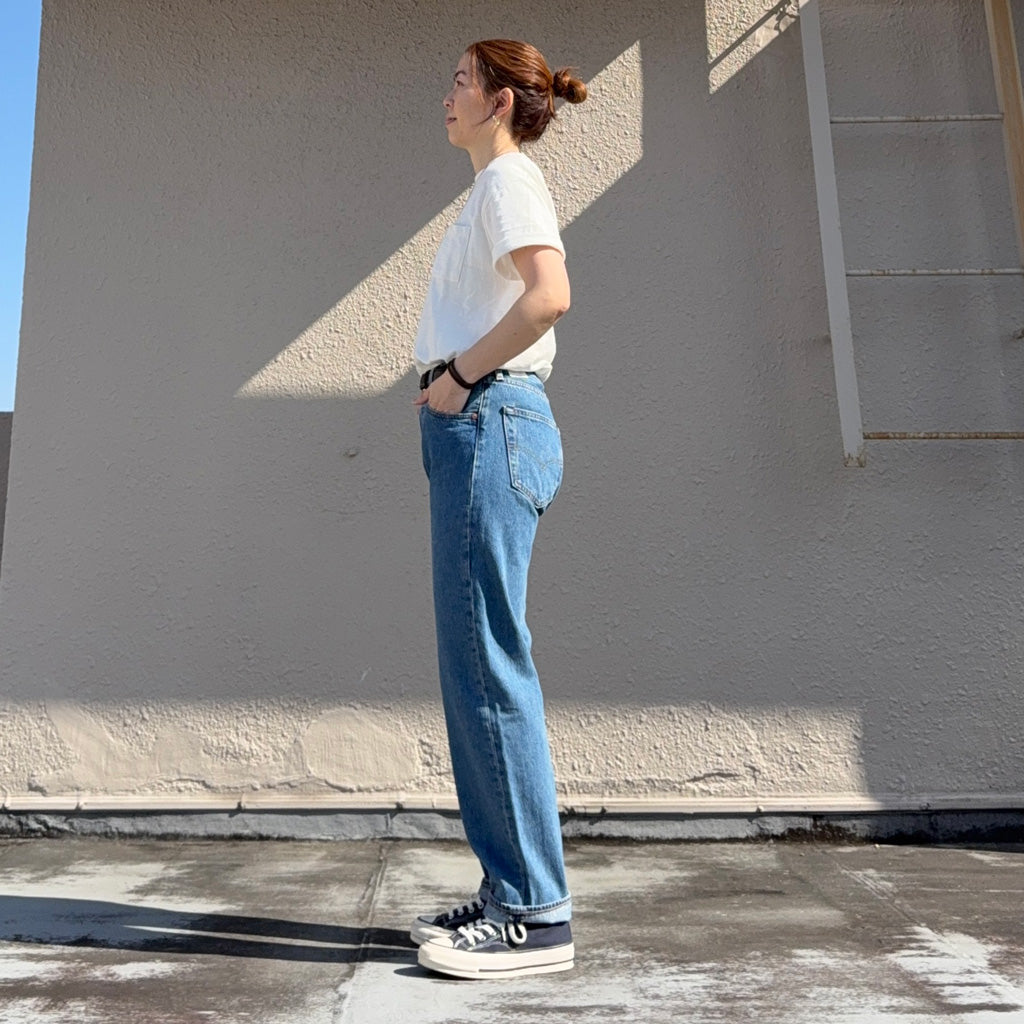 LEVI'S : 501 RELAXED ジーンズ (ミディアムインディゴ)