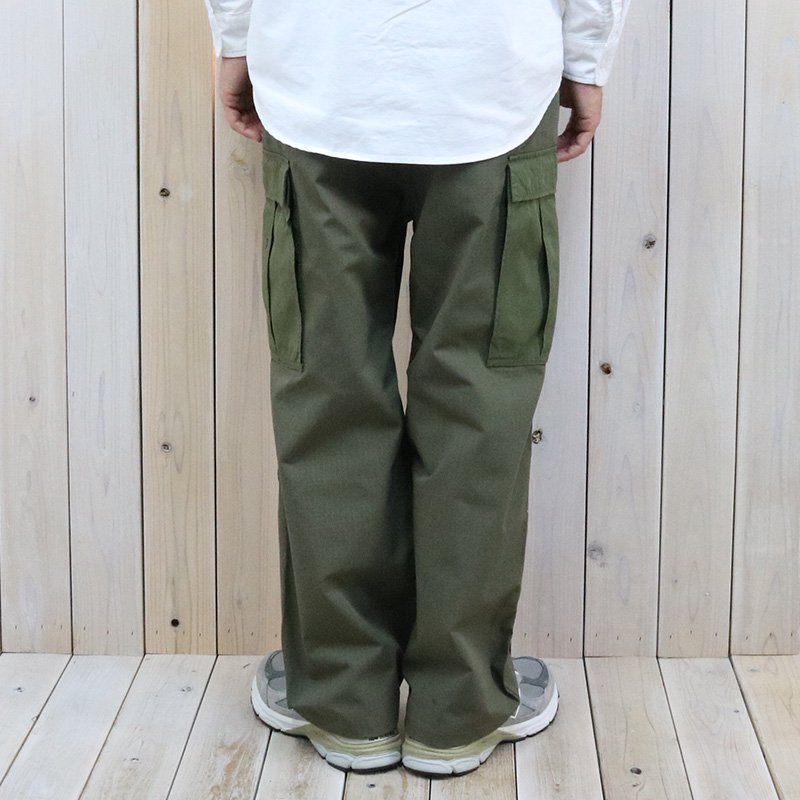 nanamica『Cargo Pants』(Olive Drab)