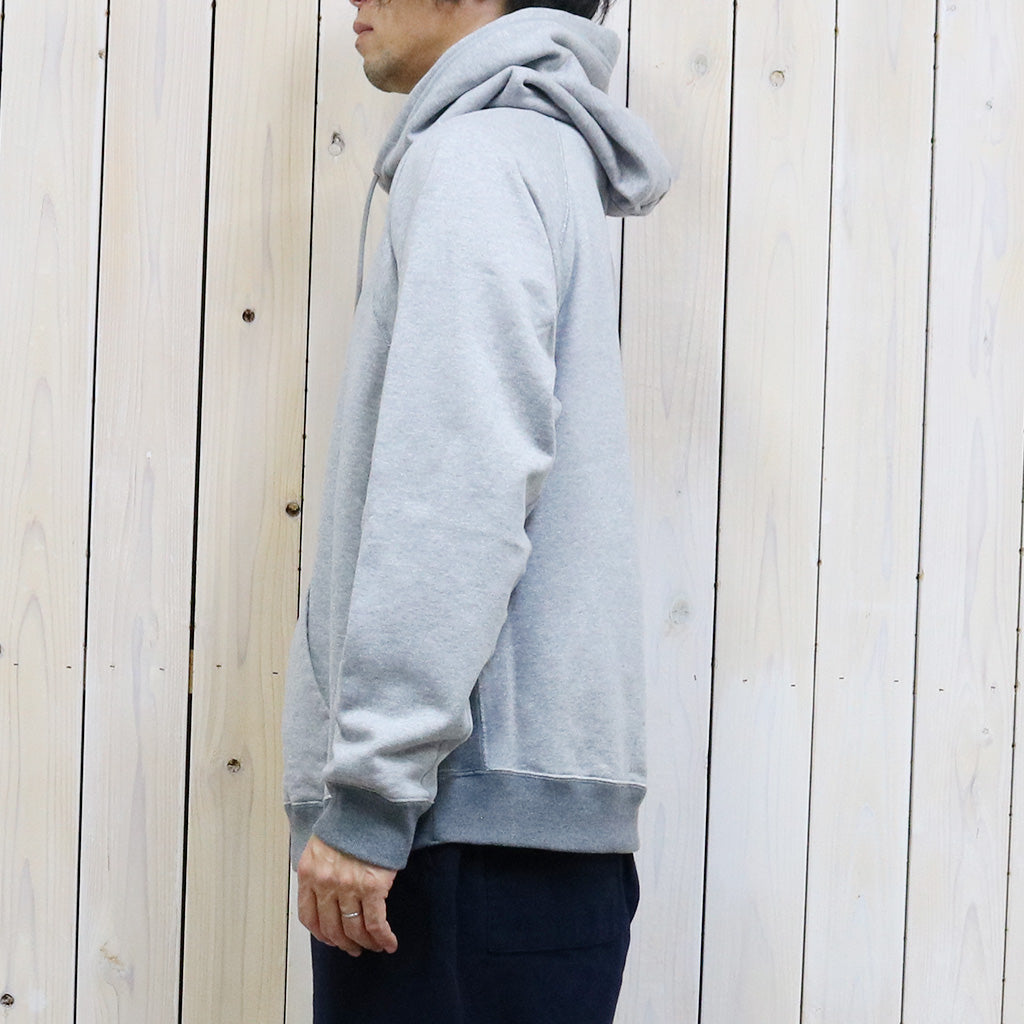 nanamica『Hooded Pullover Sweat』(Heather Gray)