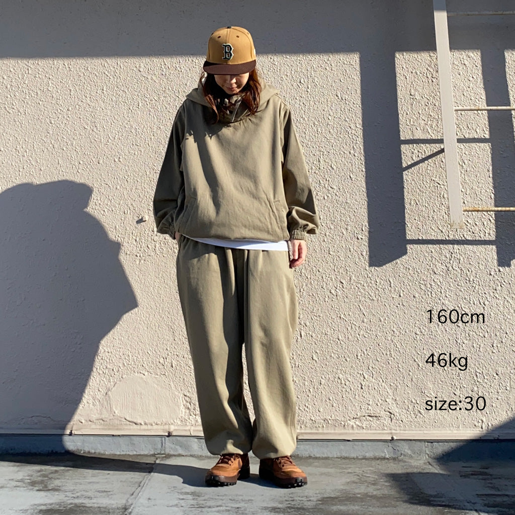 nanamica『Cotton Wool Twill Track Pants』(Khaki Beige)