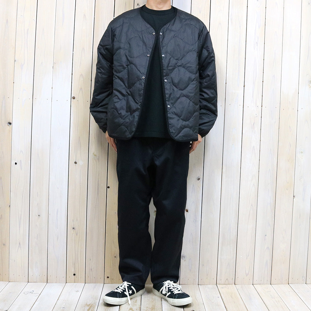 nanamica『Reversible Down Cardigan』(Black)